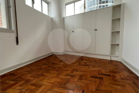 Apartamento à venda com 1 suíte no Centro, São Paulo, SP