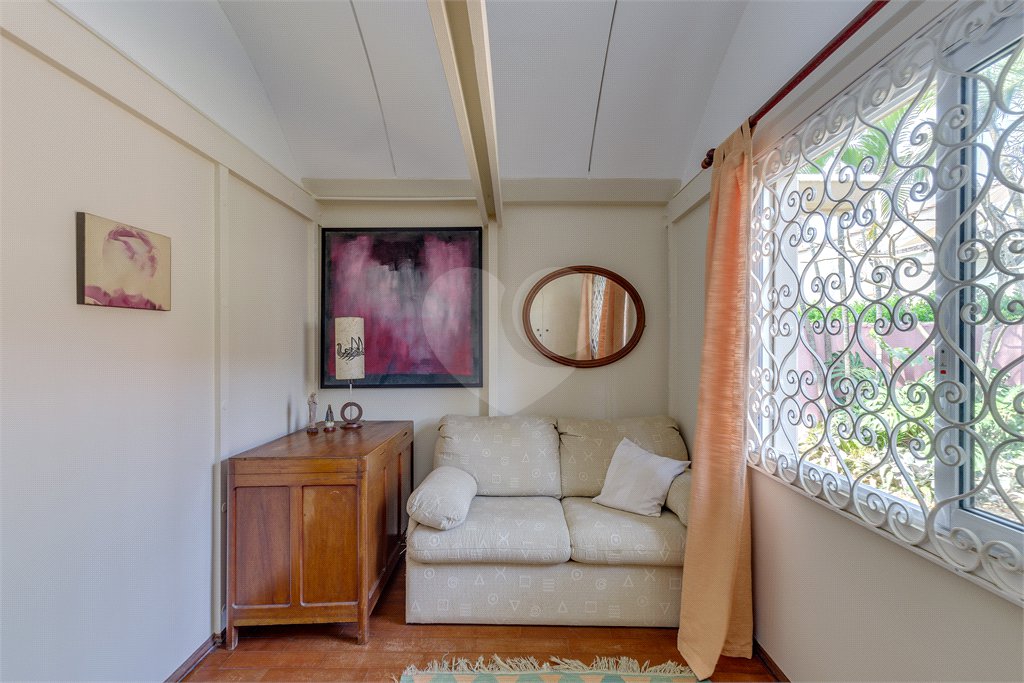 Casa Térrea à venda com 3 quartos, sendo 1 suíte,  em Chácara Monte Alegre, São Paulo, SP