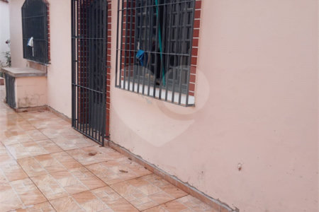 Casa Térrea à venda com 3 suítes no Centro, Bom Jesus dos Perdões, SP