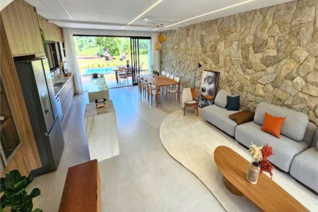 Casa à venda com 3 suítes no condomínio Lagú, São Roque - SP