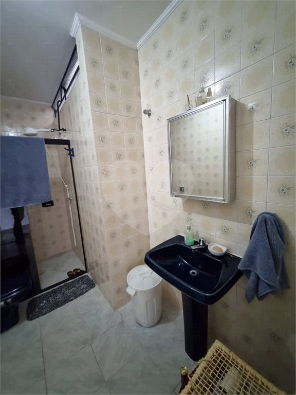 Sobrado à venda com 3 quartos em Bortolândia, São Paulo, SP