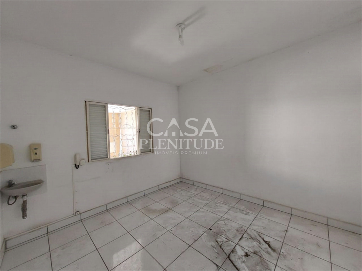 Casa Térrea à venda com 3 quartos em Vila Augusta, Sorocaba, SP