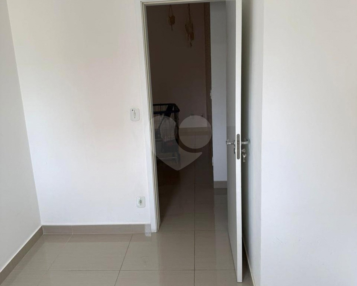 Apartamento à venda com 3 quartos, sendo 1 suíte, em Jardim Nova Manchester, Sorocaba, SP