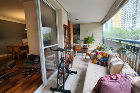 Apartamento à venda com 4 quartos, sendo 3 suítes, em Cidade Monções, São Paulo, SP