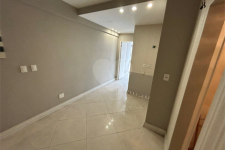 Sala à venda em Copacabana, Rio de Janeiro, RJ
