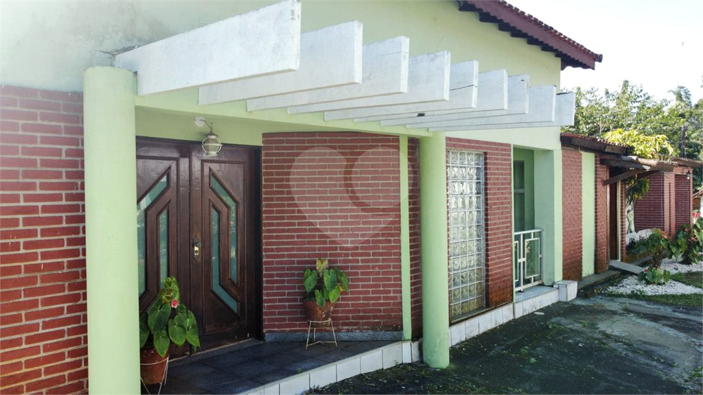 Sítio à venda com 8 quartos, sendo 4 suítes, em Boa Vista, Mogi das Cruzes, SP