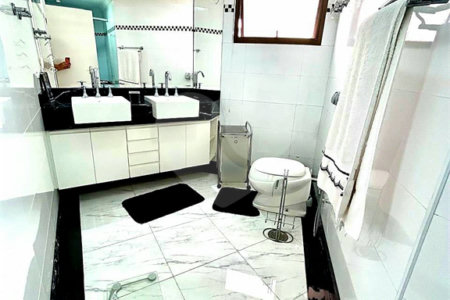 Apartamento à venda com 3 quartos, sendo 1 suíte, em Vila Regente Feijó, São Paulo, SP