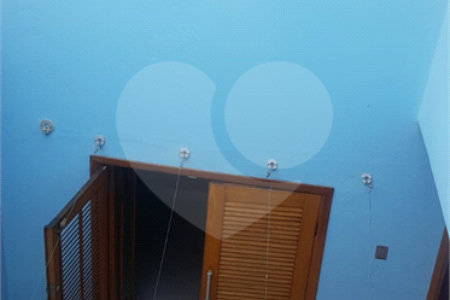 Sobrado à venda com 4 quartos, sendo 2 suítes, em Vila Hamburguesa, São Paulo, SP