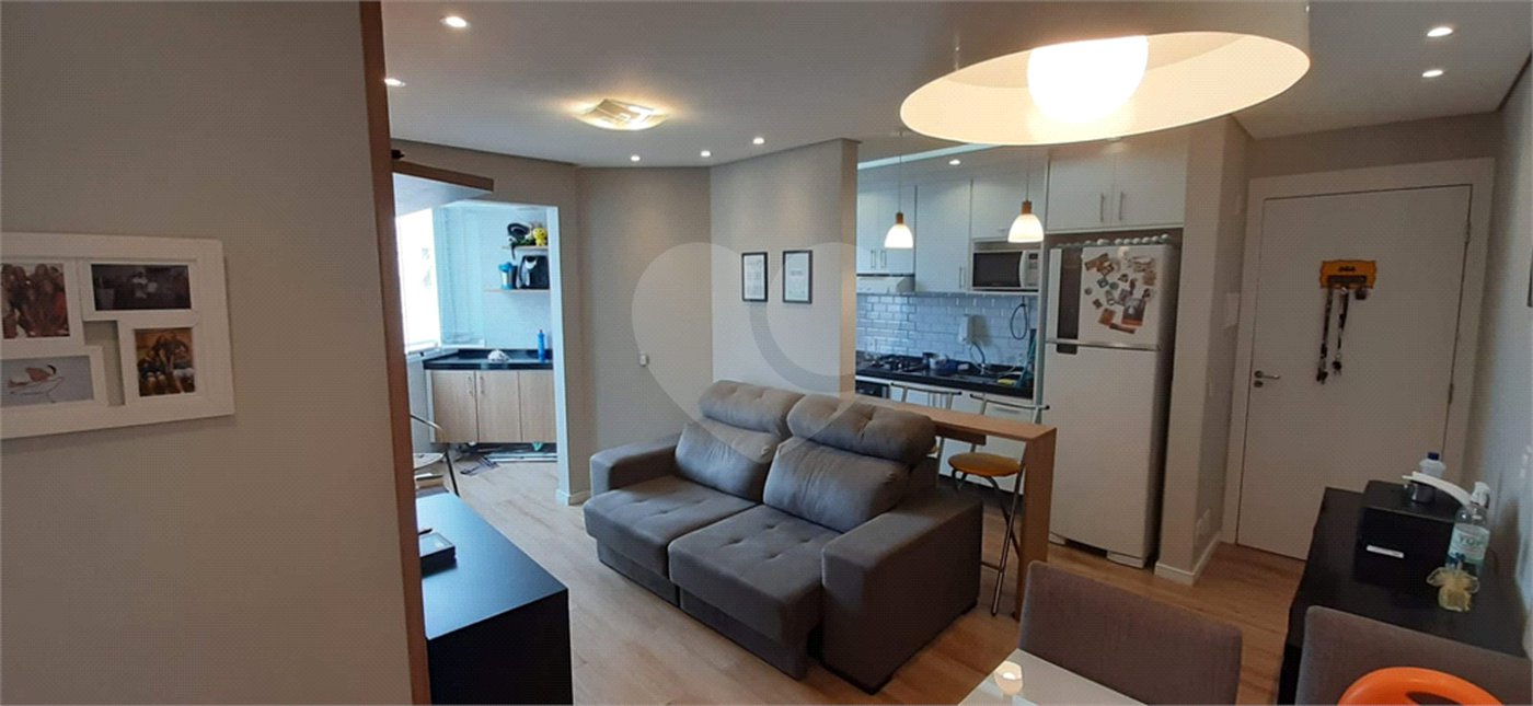 Apartamento à venda com 3 quartos, sendo 1 suíte, em Brás, São Paulo, SP
