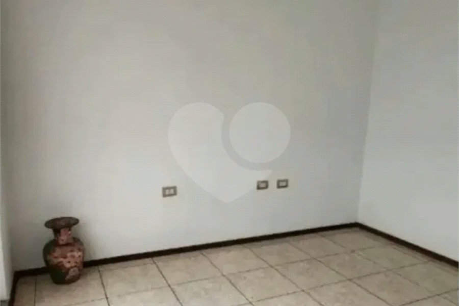 Casa Térrea com 3 Quartos à venda, 220m² - Jardim Líbano