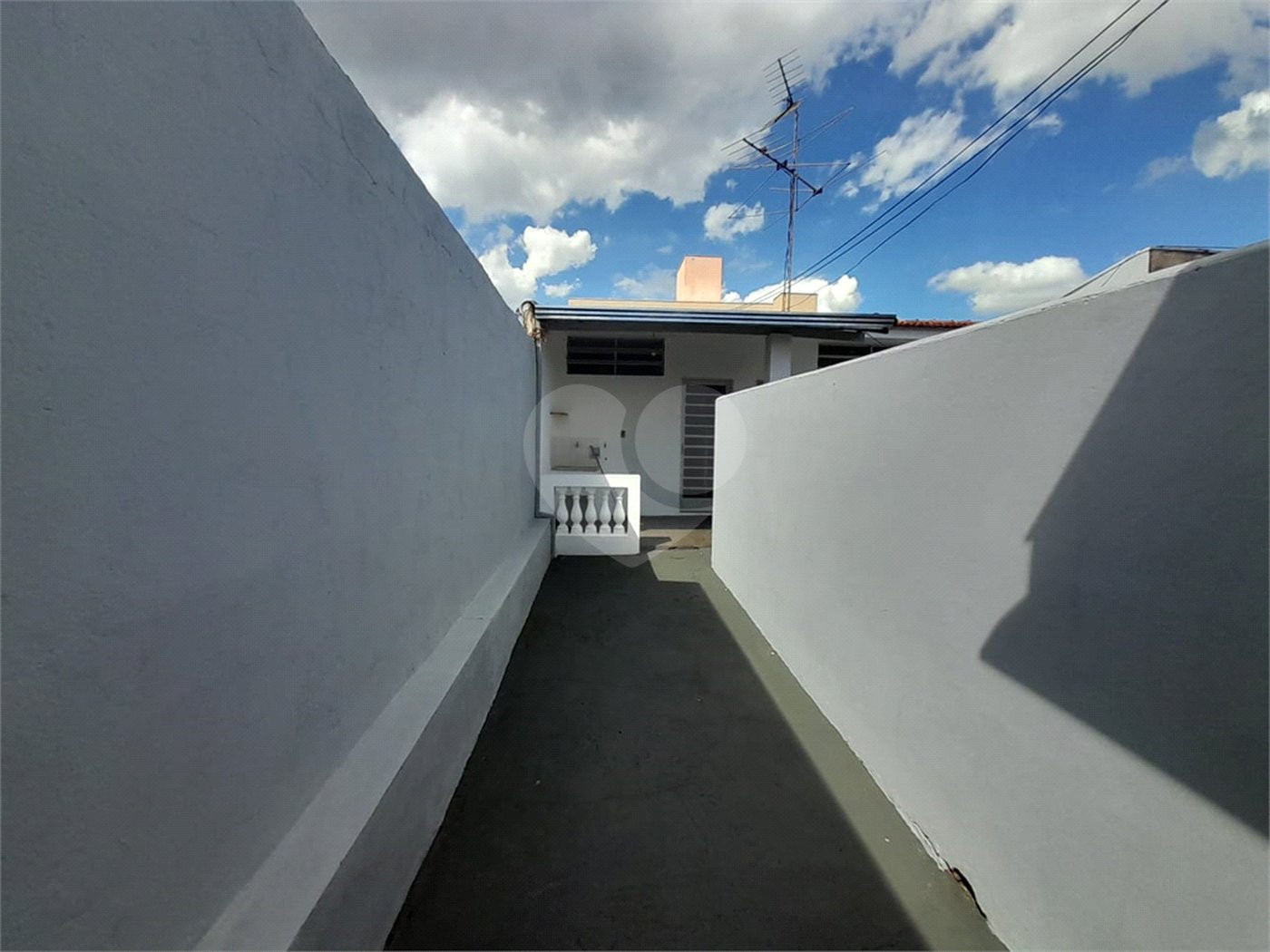 Casa Disponível para Venda ou Locação na Vila Nery – Ideal para Residência ou Comércio
