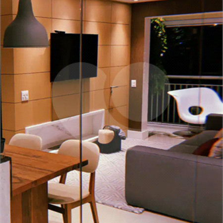 Apartamento com 2 dormitórios e 1 vaga de garagem ao lado do Parque Ibirapuera.