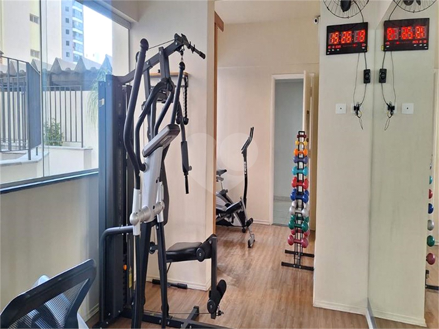 Apartamento à venda com 3 quartos, sendo 1 suíte, em Indianópolis, São Paulo, SP