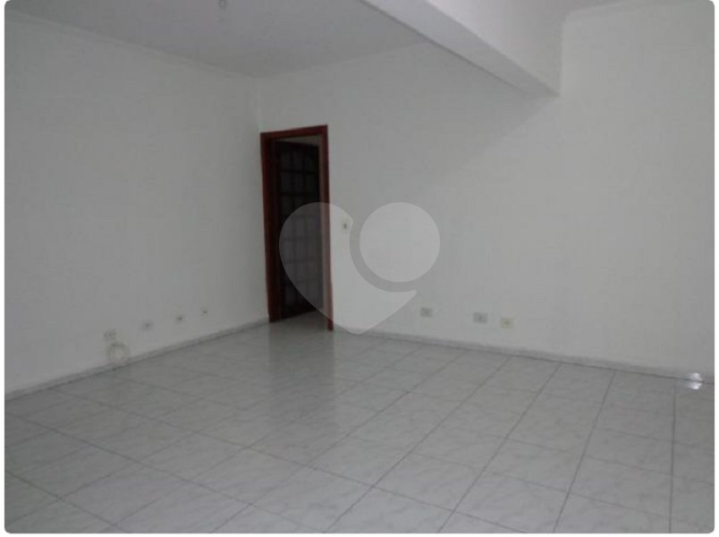 Casa à venda com 2 quartos, sendo 1 suíte, em Tremembé, São Paulo, SP