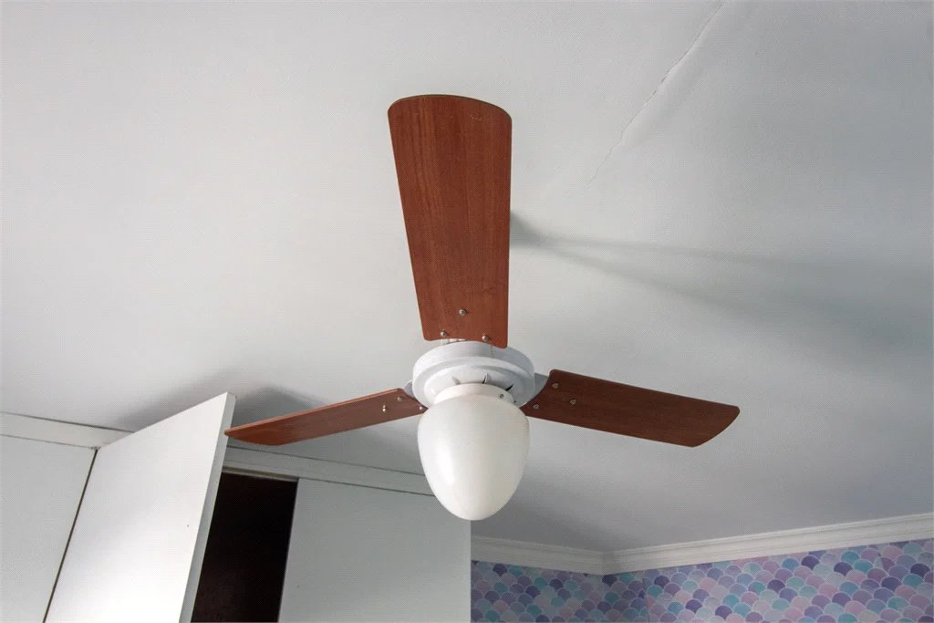 Sobrado à venda com 3 quartos, sendo 1 suíte, em Jardim Ester, São Paulo, SP