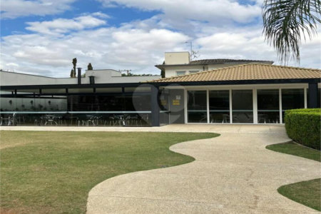 Casa à venda com 3 suítes no condomínio Maison Blanche, Indaiatuba - SP