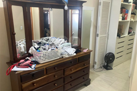 Sobrado à venda com 5 quartos, sendo 4 suítes,  em Vila Aurora (zona Norte), São Paulo, SP