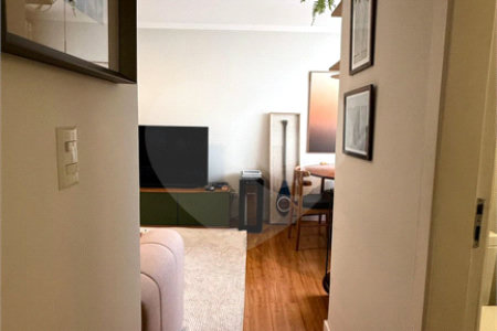 Cobertura à venda com 3 quartos, sendo 1 suíte, em Vila Olímpia, São Paulo, SP