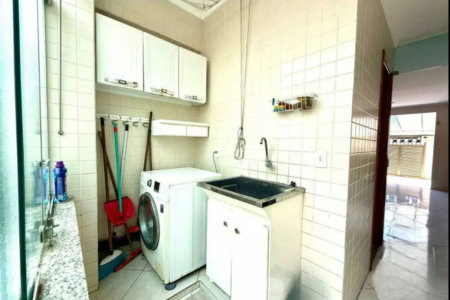 Casa com 3 dormitórios à venda, 159 m² por R$ 1.380.000,00 - Embaré - Santos/SP