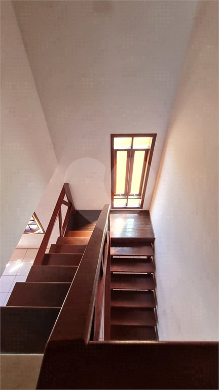 Casa à venda com 5 quartos em Ivoturucaia, Jundiaí, SP
