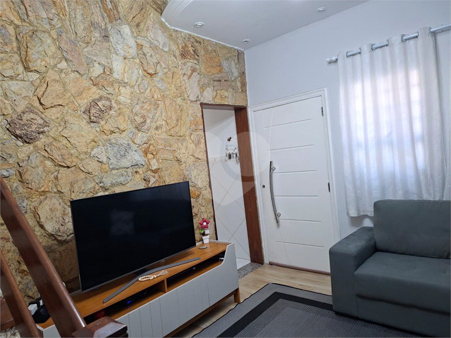 Sobrado à venda com 2 quartos, sendo 1 suíte, em Horto Florestal, São Paulo, SP