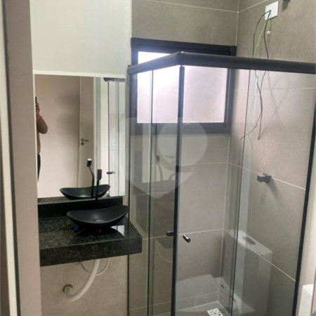 Casa Térrea à venda com 2 suítes em Jardim Santo Antônio, Atibaia, SP