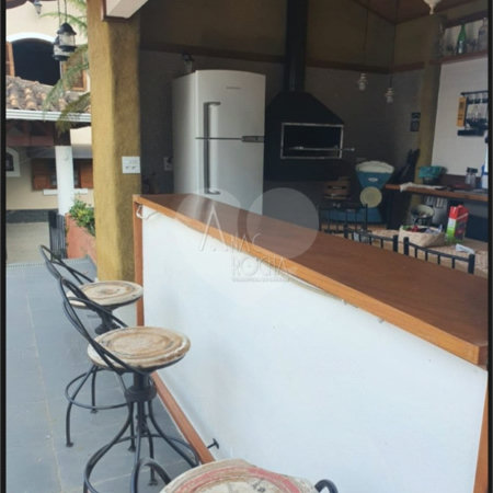 Sobrado à venda com 3 suítes em Condomínio Residencial Santa Helena, Bragança Paulista, SP