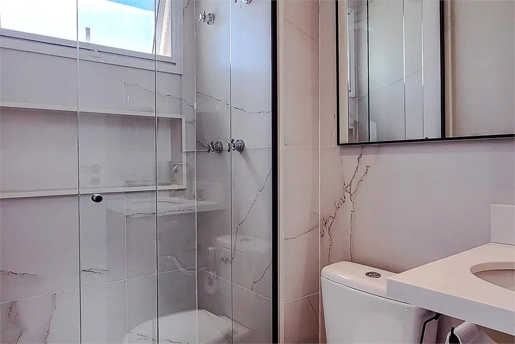 Apartamento à venda com 4 quartos, sendo 3 suítes,  em Vila Romana, São Paulo, SP