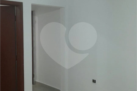 Sobrado à venda com 3 quartos, sendo 1 suíte,  em Bosque, Vinhedo, SP