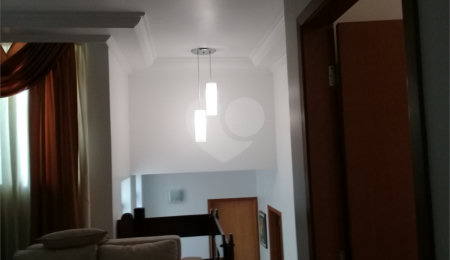 Sobrado à venda com 4 suítes em Santana, São Paulo, SP