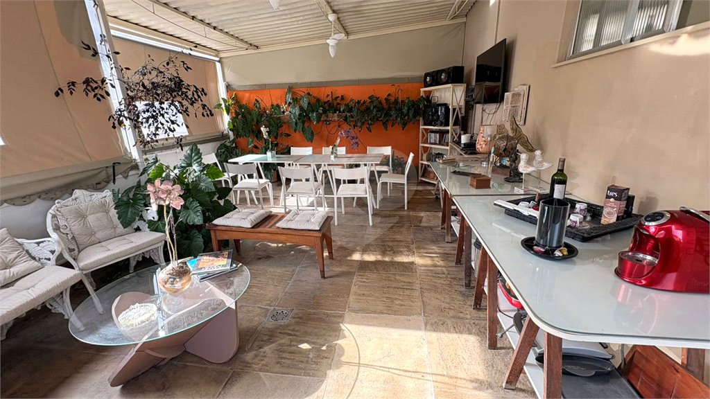 Cobertura à venda com 3 quartos, sendo 1 suíte, em Copacabana, Rio de Janeiro, RJ
