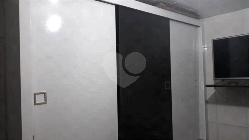 Sobrado à venda com 3 quartos, sendo 1 suíte, em Parque Continental I, Guarulhos, SP