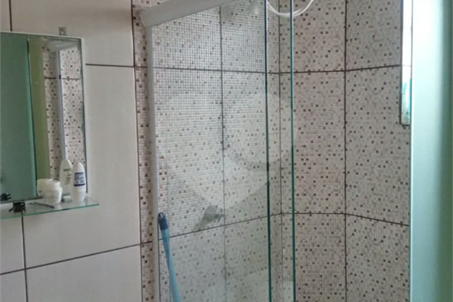 Sobrado à venda com 4 quartos em Tremembé, São Paulo, SP