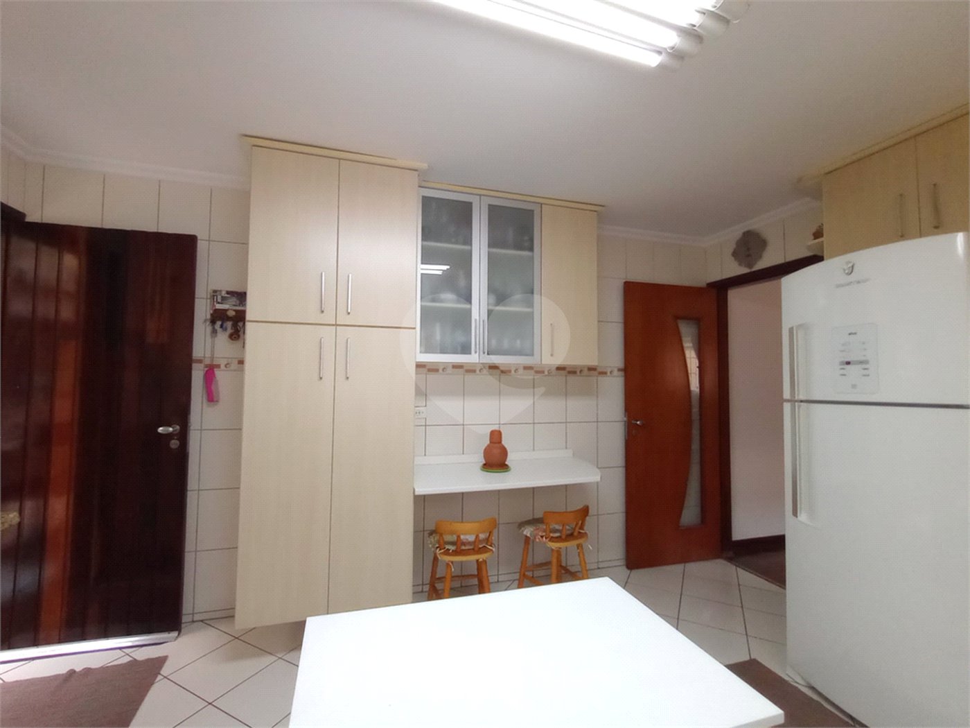 Sobrado à venda com 4 quartos, sendo 1 suíte,  em Jardim Prudência, São Paulo, SP