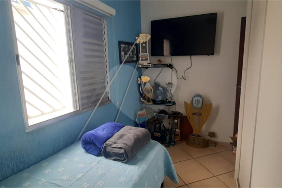 Sobrado à venda com 4 quartos, sendo 1 suíte,  em Tremembé, São Paulo, SP