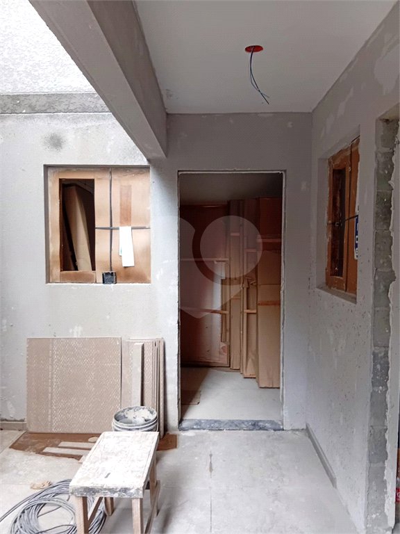 Apartamento à venda com 3 quartos em Parque Vitória, São Paulo, SP