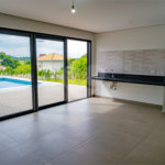 Casa à venda com 3 suítes no condomínio Village Saint Charbel, Araçoiaba da Serra - SP