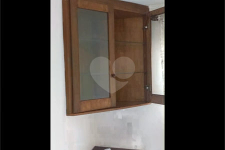 Apartamento para alugar com 2 quartos em Jardim da Glória, Cotia, SP