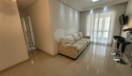 Apartamento para alugar com 2 quartos, sendo 1 suíte,  em Vila Anastácio, São Paulo, SP