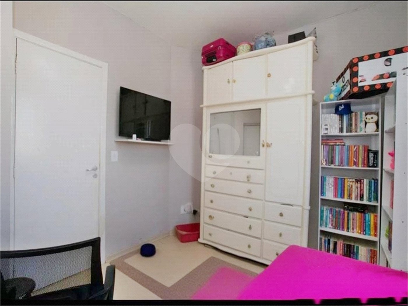 Apartamento à venda com 3 quartos, sendo 1 suíte, em Vila Galvão, Guarulhos, SP