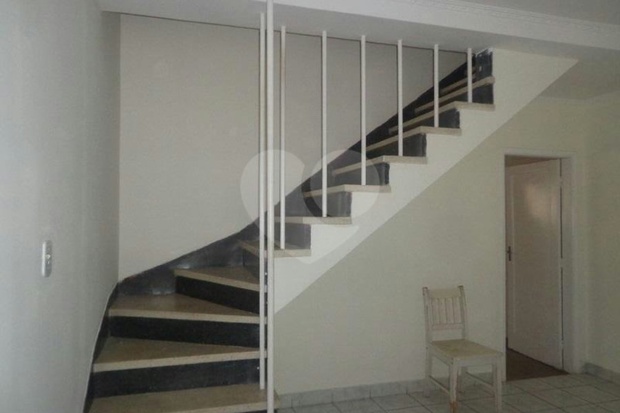 Sobrado à venda com 2 quartos em Santana, São Paulo, SP