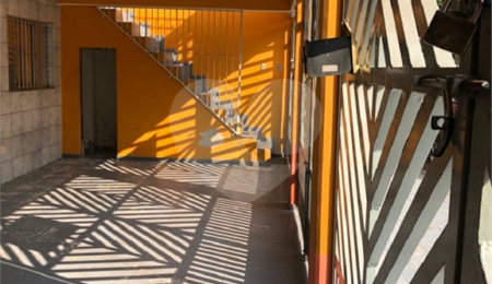 Casa à venda com 3 quartos, sendo 1 suíte,  em Jardim Presidente Dutra, Guarulhos, SP