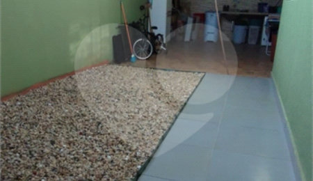 Casa à venda com 3 quartos, sendo 2 suítes,  em Jardim Santa Elisa, São Carlos, SP