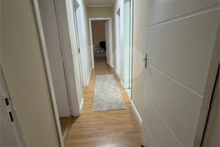 Casa à venda com 3 quartos em Parque Santo Antônio, Guarulhos, SP