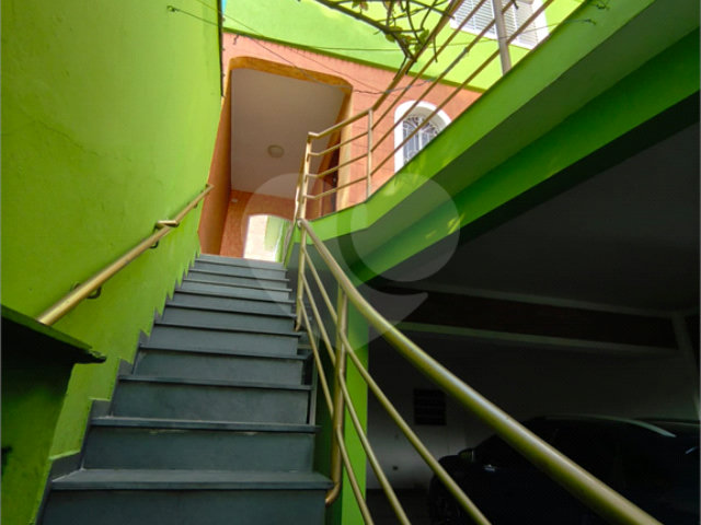 Sobrado à venda com 3 quartos, sendo 1 suíte,  em Vila Albertina, São Paulo, SP