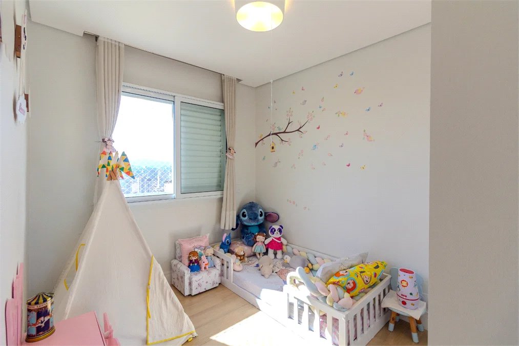Apartamento à venda com 3 suítes em Vila Ipojuca, São Paulo, SP