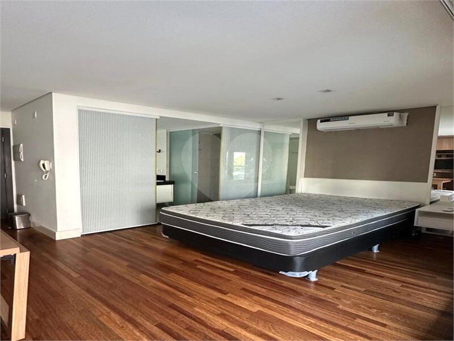Apartamento à venda ou para alugar com 1 quarto em Vila Olímpia, São Paulo, SP