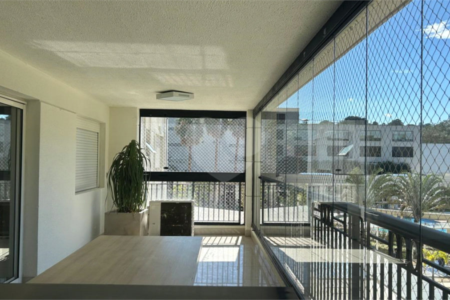 Apartamento para alugar com 3 suítes em Santana, São Paulo, SP