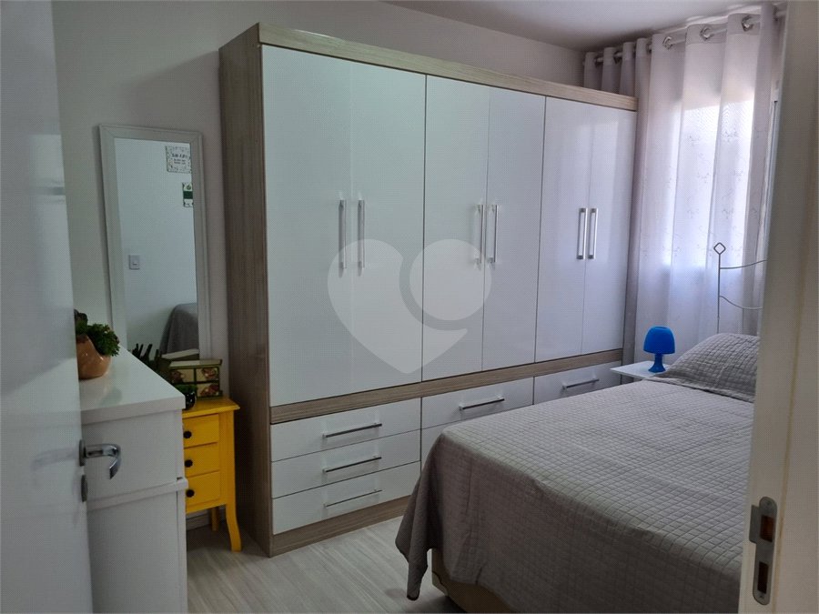 Apartamento à venda com 2 quartos em Jardim Maria Trindade, São Roque, SP