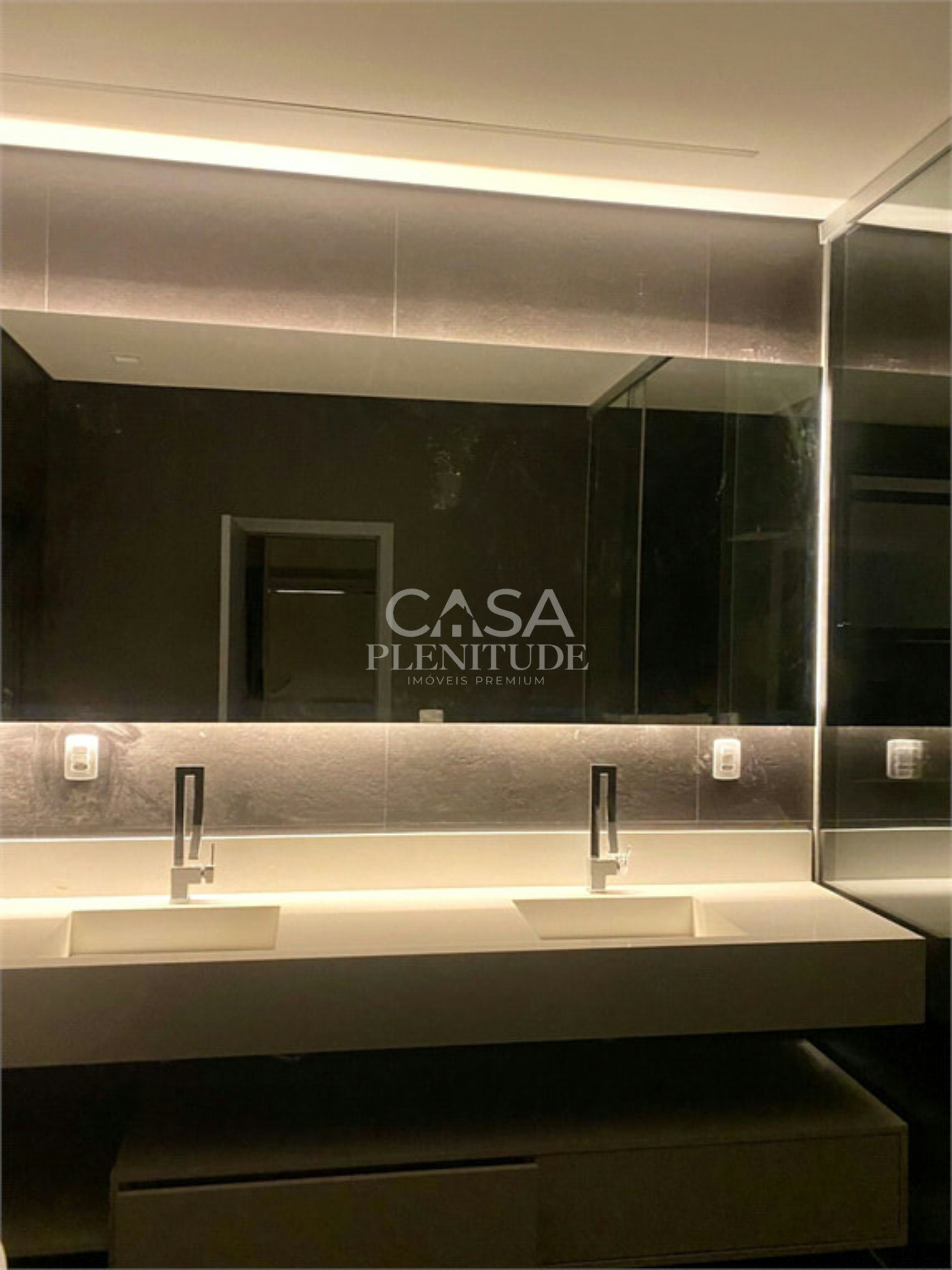 Casa em condomínio à venda com 4 suítes em Alphaville Nova Esplanada, Votorantim, SP